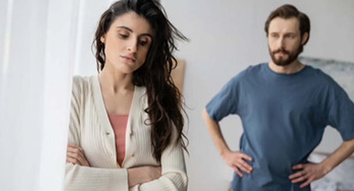 Read more about the article Wrong Things Women Do Without Knowing That They Are Pushing Their Man Away To Another Woman